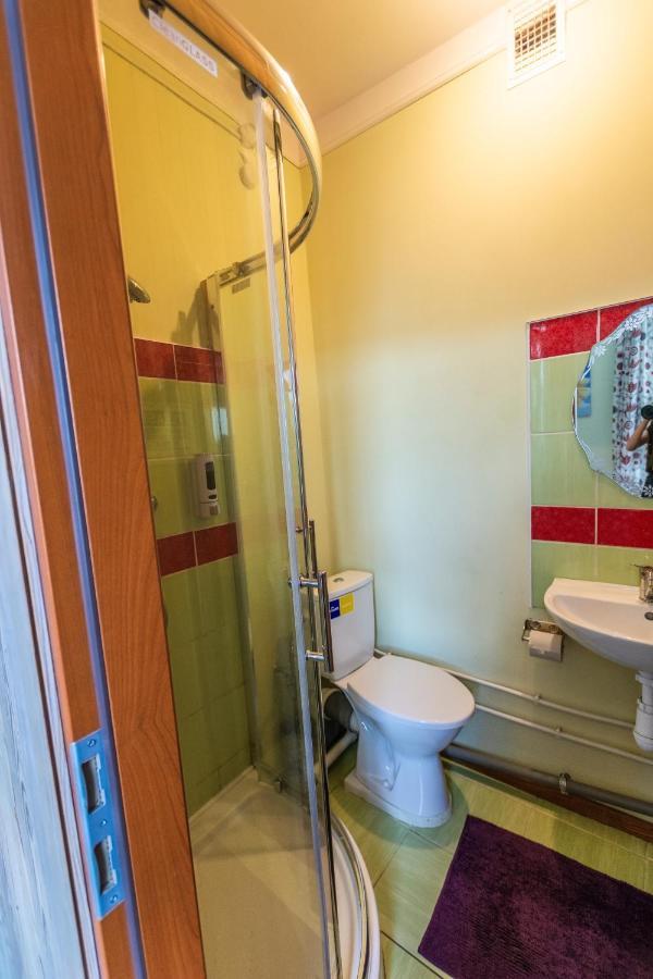 Regina House Otel Kaunas Dış mekan fotoğraf