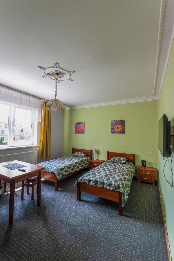 Regina House Otel Kaunas Dış mekan fotoğraf