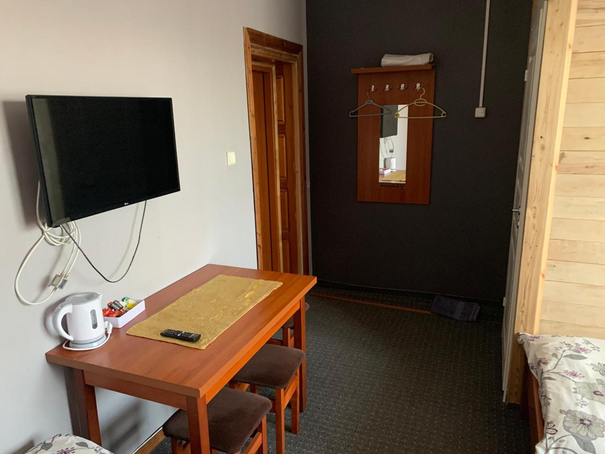 Regina House Otel Kaunas Dış mekan fotoğraf