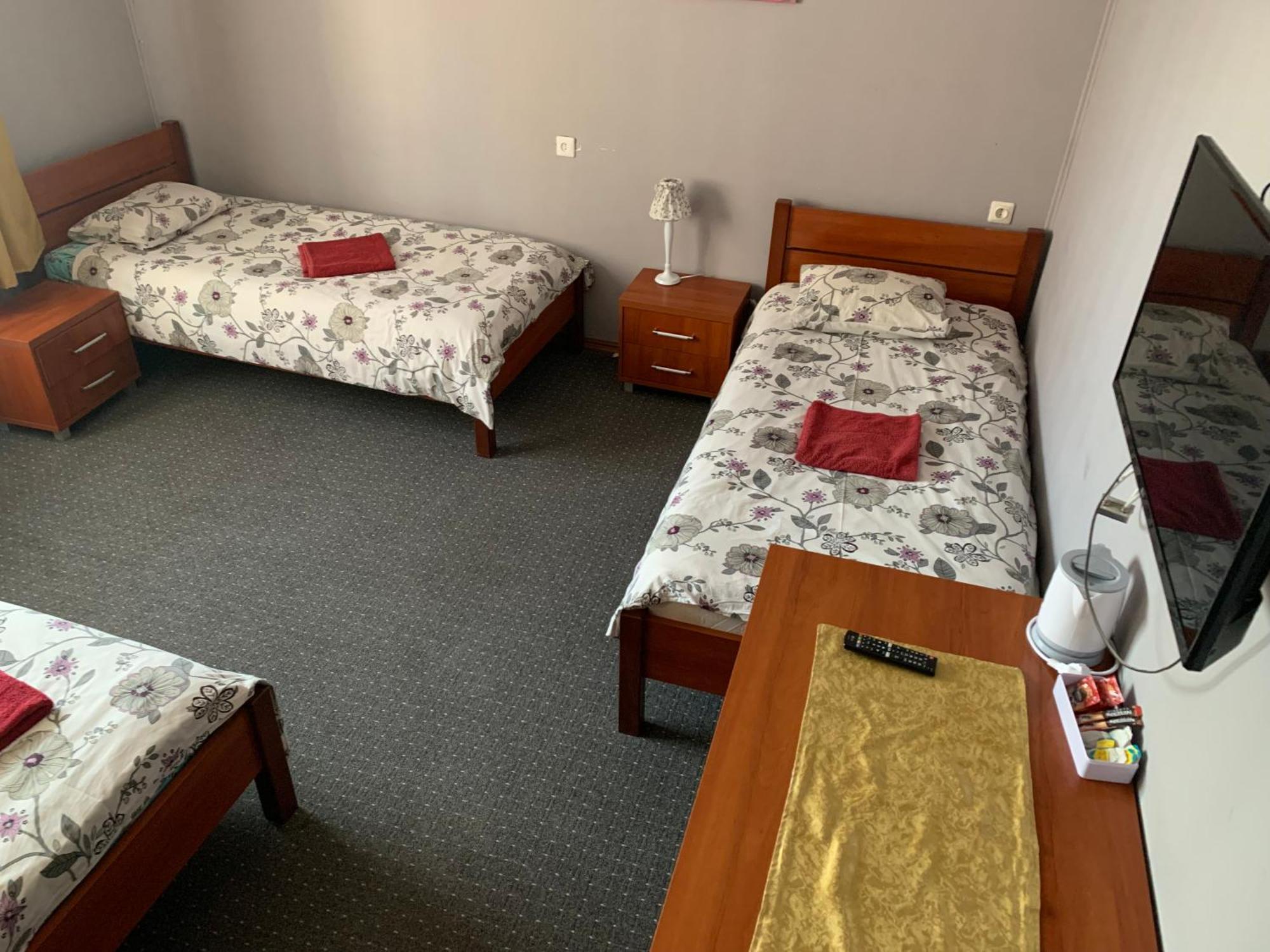 Regina House Otel Kaunas Dış mekan fotoğraf