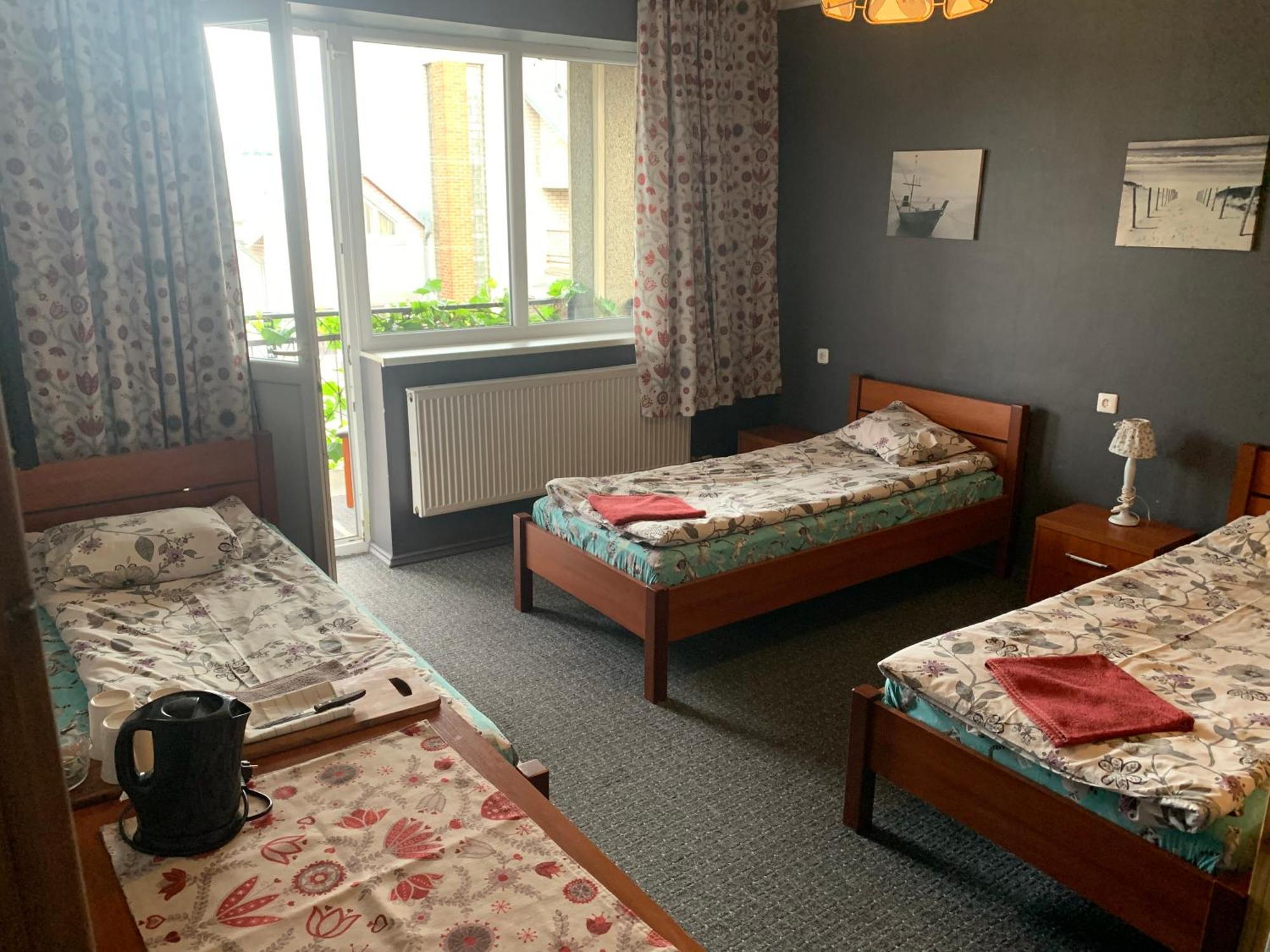 Regina House Otel Kaunas Dış mekan fotoğraf